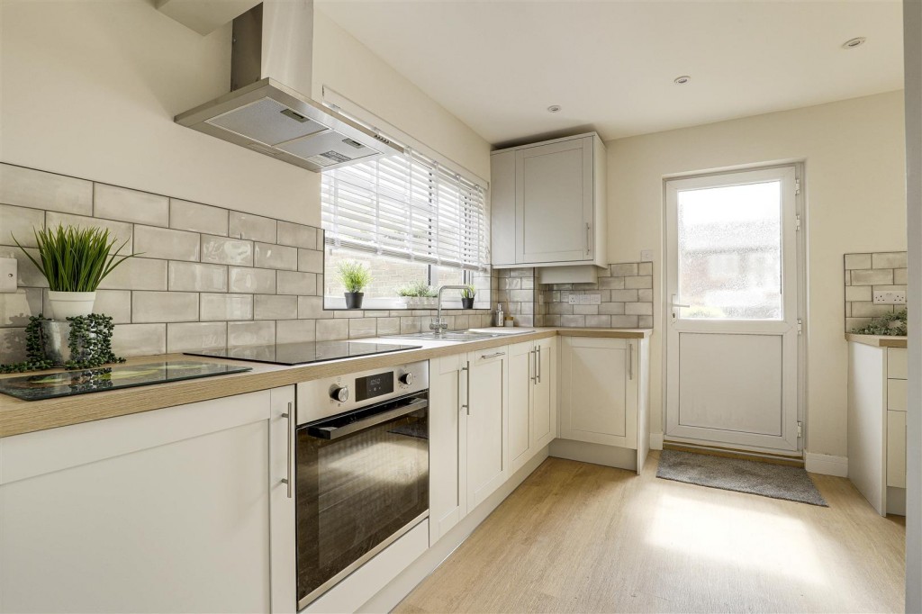 Abbots Close, Daybrook, Nottinghamshire, NG5 6AU