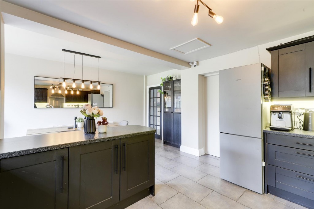 Roseleigh Avenue, Mapperley, Nottinghamshire, NG3 6FJ