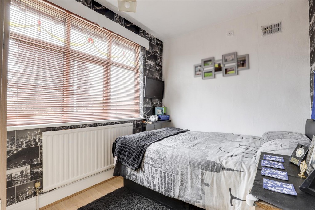 Davies Road, West Bridgford, Nottinghamshire, NG2 5JA