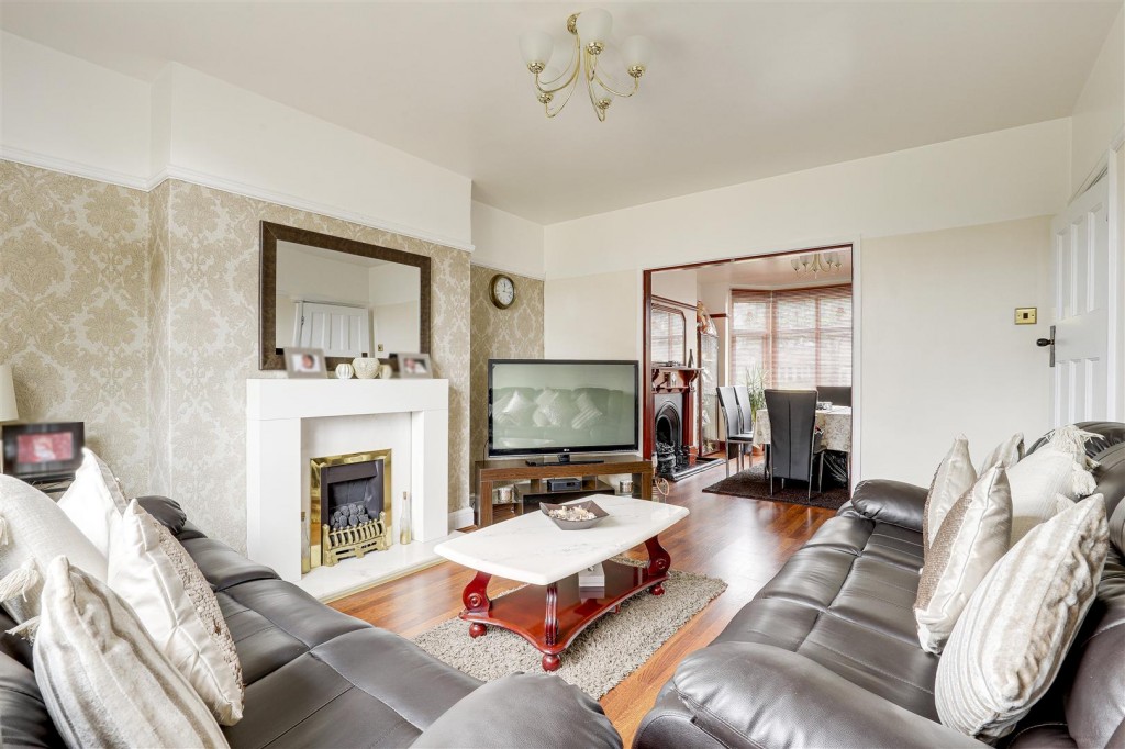 Davies Road, West Bridgford, Nottinghamshire, NG2 5JA