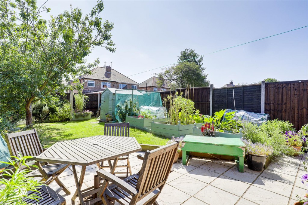 Grosvenor Avenue, Long Eaton, Derbyshire, NG10 3FQ
