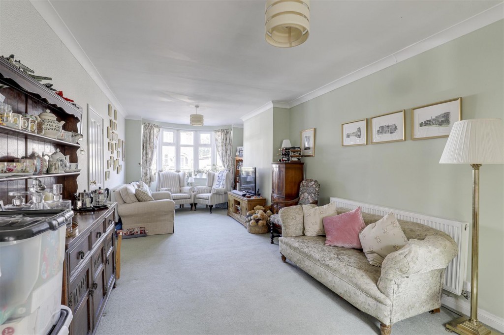 Grosvenor Avenue, Long Eaton, Derbyshire, NG10 3FQ