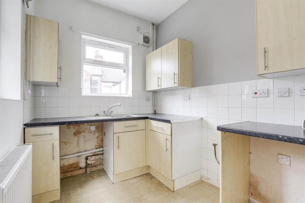 Delta Street, Basford, Nottinghamshire, NG7 7GJ