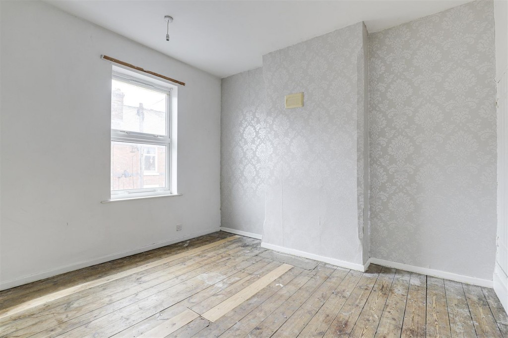 Delta Street, Basford, Nottinghamshire, NG7 7GJ