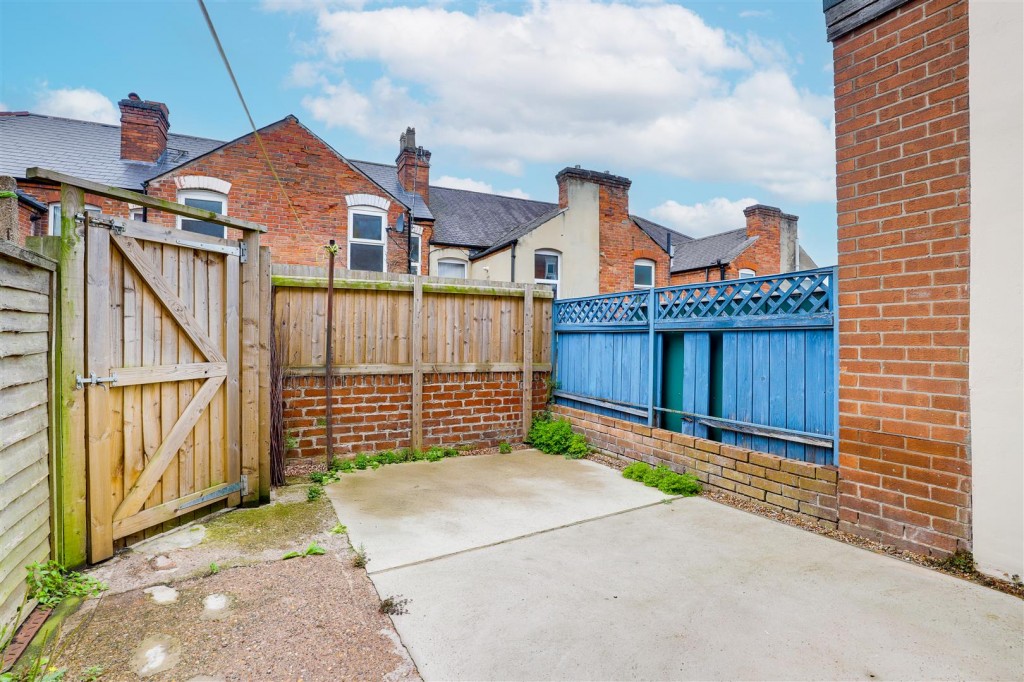 Delta Street, Basford, Nottinghamshire, NG7 7GJ