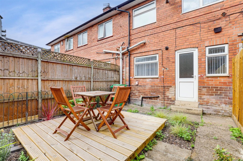 Harnett Close, Nottingham, Nottinghamshire, NG1 1GX