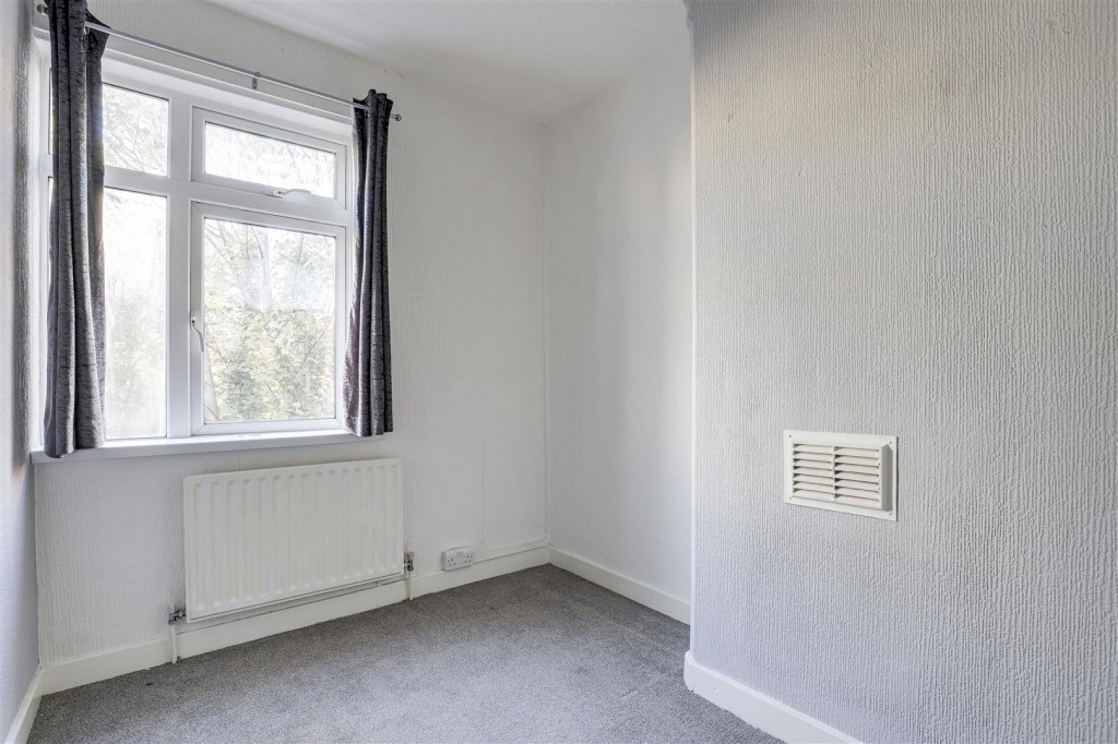 Vine Terrace, Hucknall, Nottinghamshire, NG15 7HN