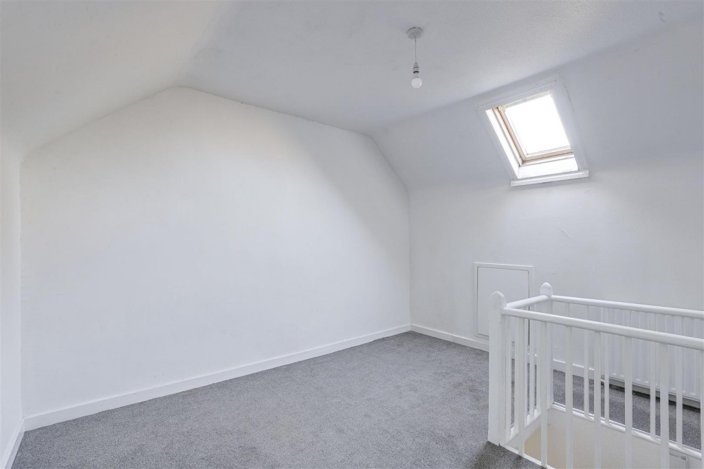Vine Terrace, Hucknall, Nottinghamshire, NG15 7HN