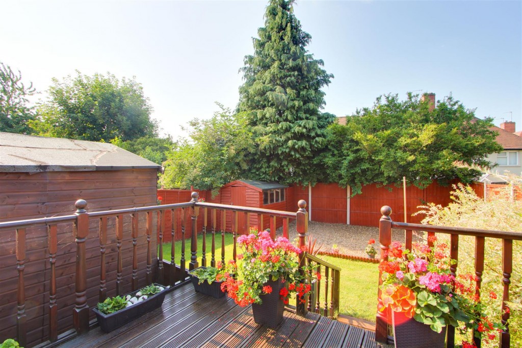 Fulwood Crescent, Aspley, Nottinghamshire, NG8 5QT