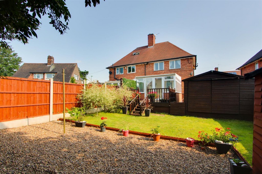 Fulwood Crescent, Aspley, Nottinghamshire, NG8 5QT