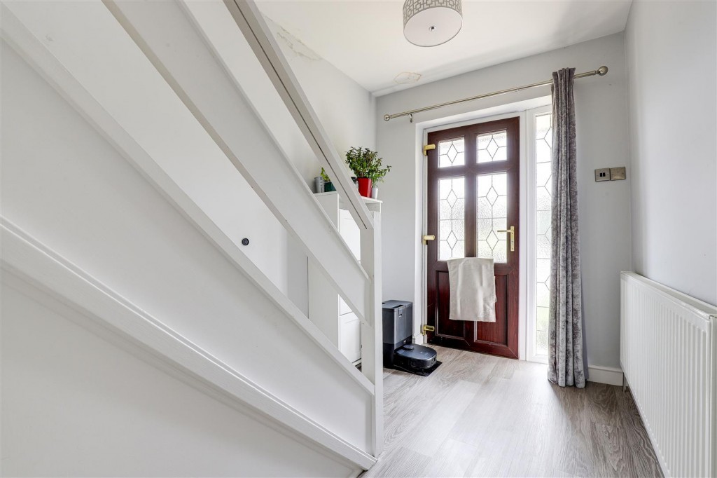 County Road, Gedling, Nottinghamshire, NG4 4JL