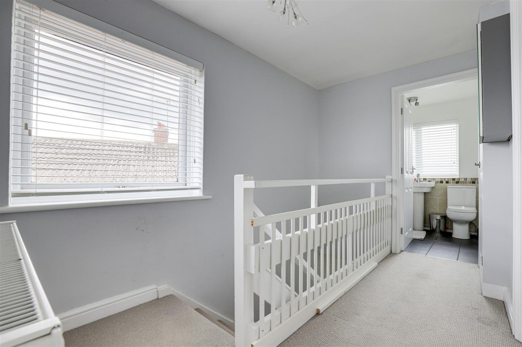 County Road, Gedling, Nottinghamshire, NG4 4JL