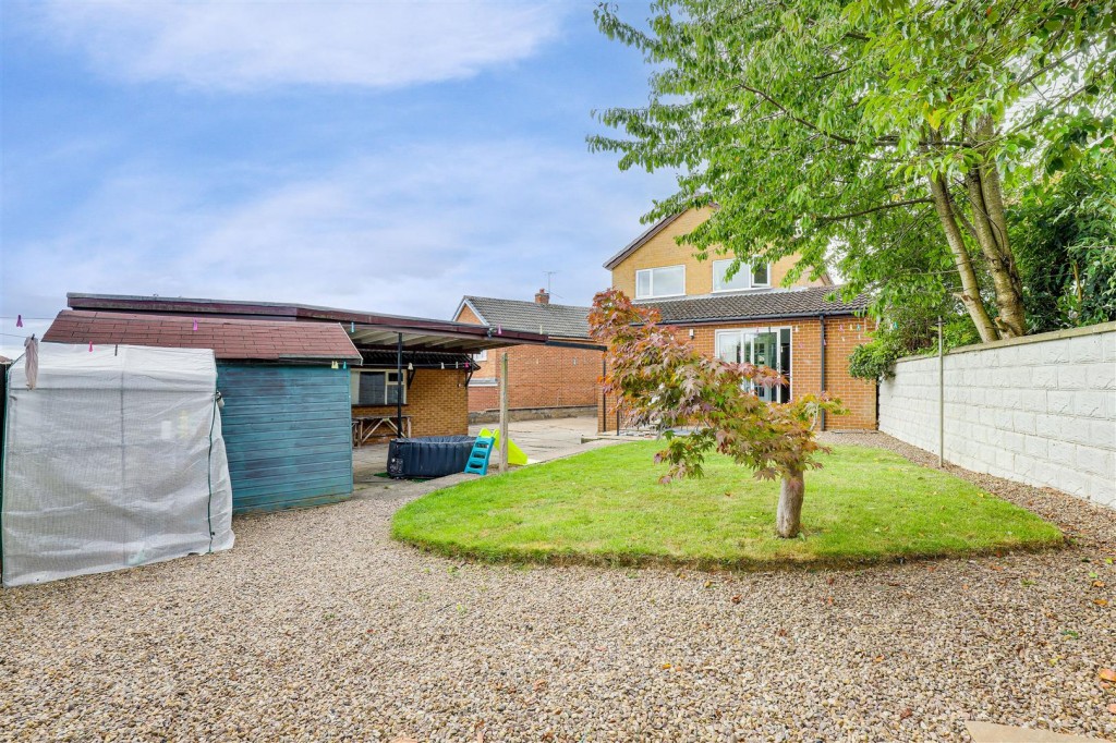 County Road, Gedling, Nottinghamshire, NG4 4JL