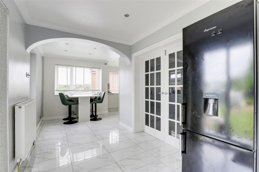 County Road, Gedling, Nottinghamshire, NG4 4JL