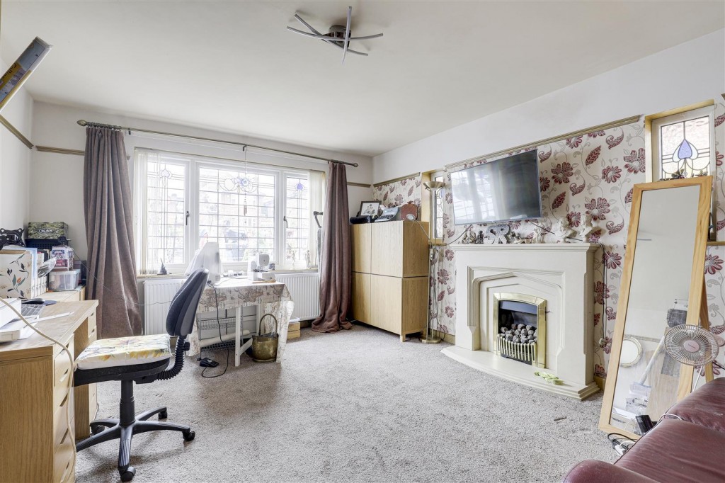 Harrow Road, West Bridgford, Nottinghamshire, NG2 7DX