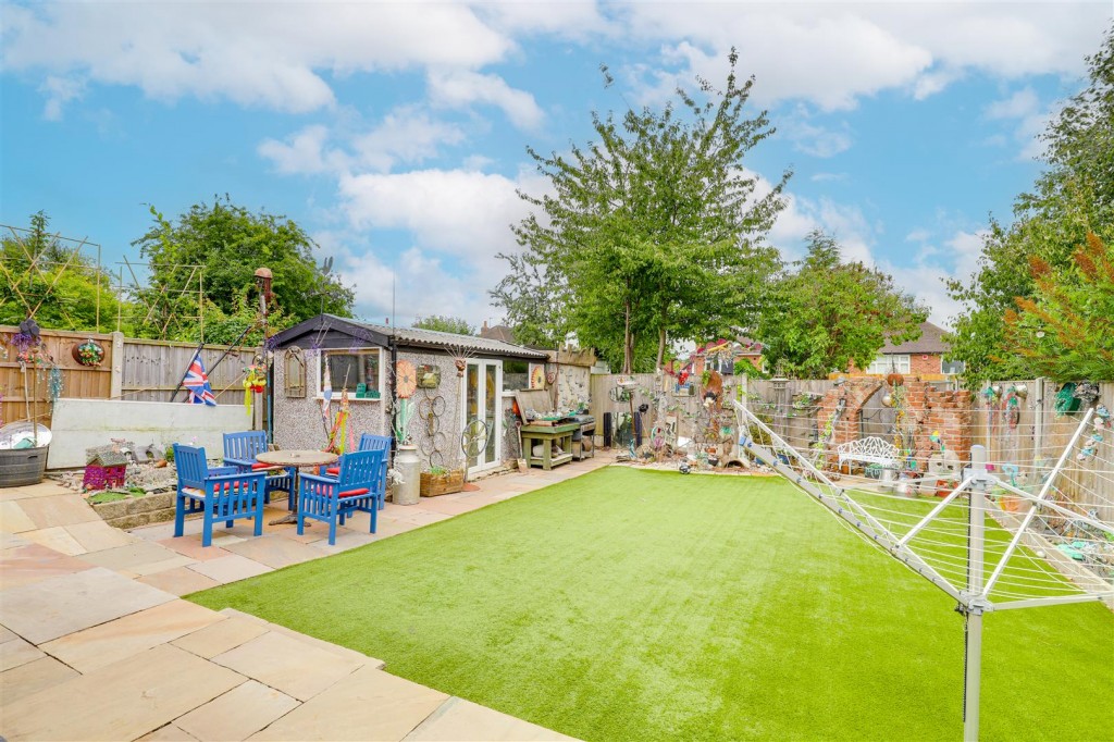 Harrow Road, West Bridgford, Nottinghamshire, NG2 7DX