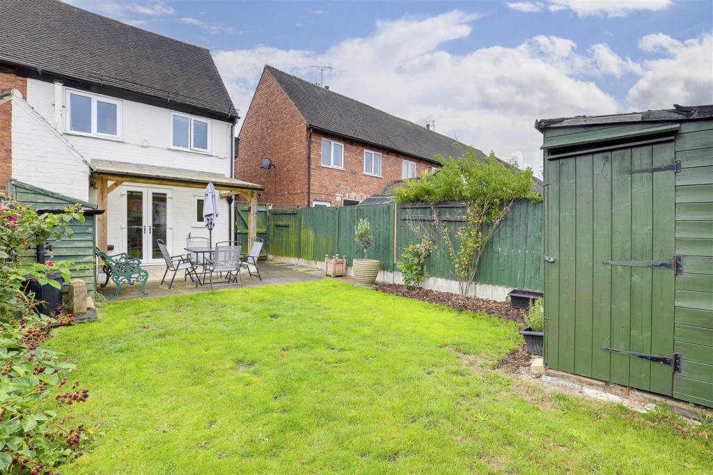 Queens Road West, Beeston, Nottinghamshire, NG9 1GW