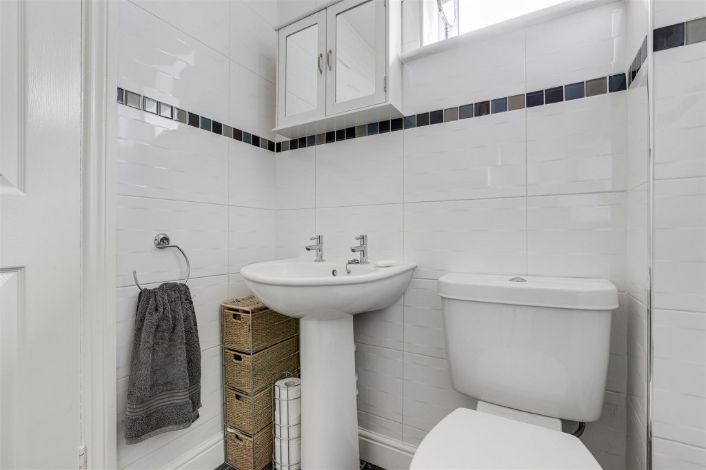 Lonsdale Drive, Toton, Nottinghamshire, NG9 6LS