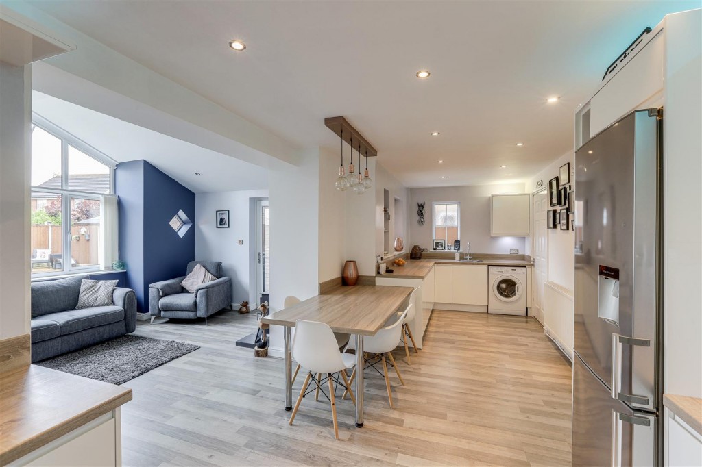 Lonsdale Drive, Toton, Nottinghamshire, NG9 6LS