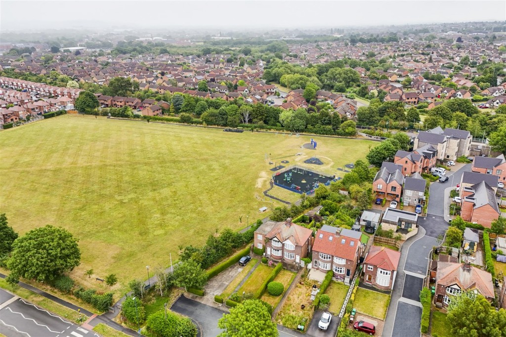 Ruddington Lane, Wilford, Nottinghamshire, NG11 7BY