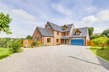 Nottingham Road, Selston, Nottinghamshire, NG16 6DH