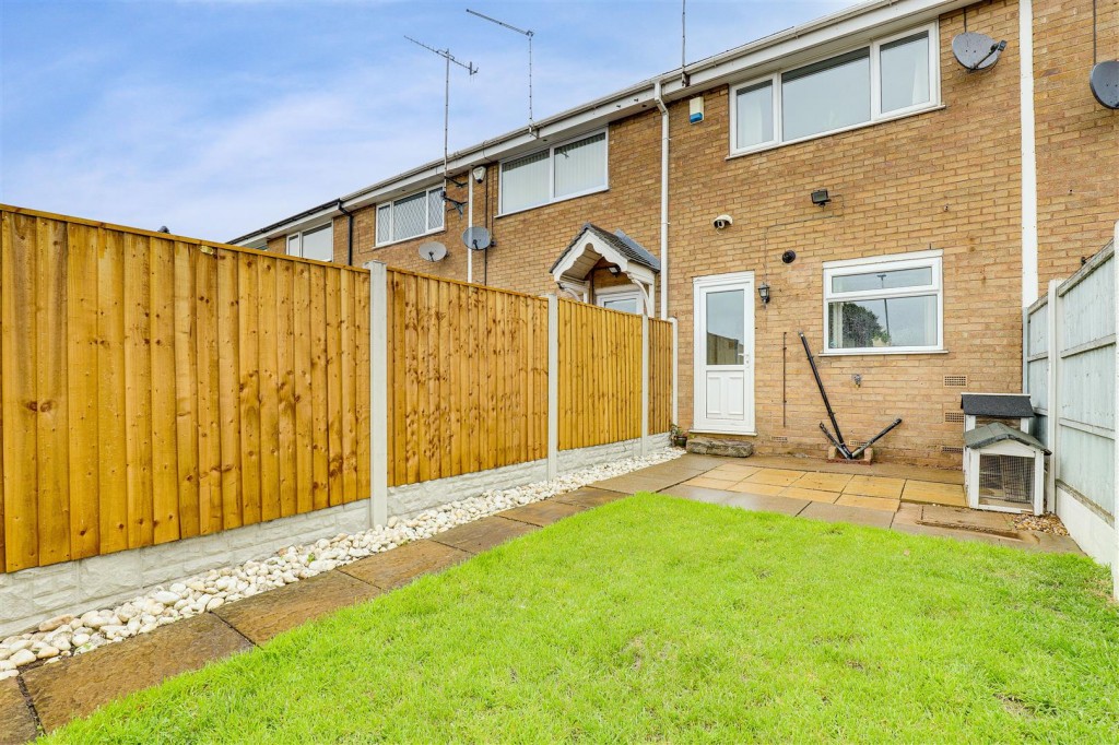 Balmoral Grove, Hucknall, Nottinghamshire, NG15 8ES