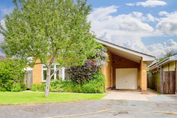 Pinfold Close, Woodborough, Nottinghamshire, NG14 6DP