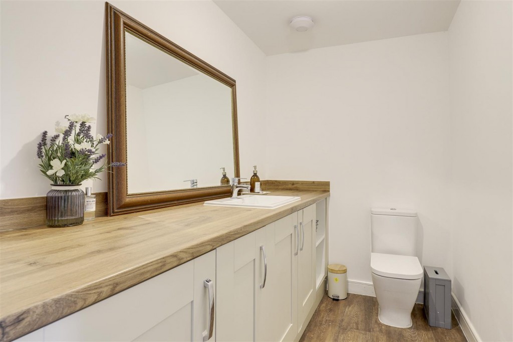 Fowler Road, Edwalton, Nottinghamshire, NG12 4JS