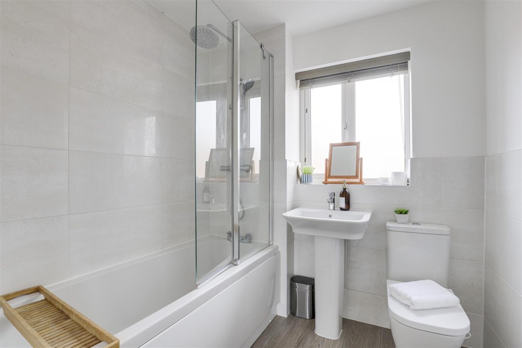 Fowler Road, Edwalton, Nottinghamshire, NG12 4JS