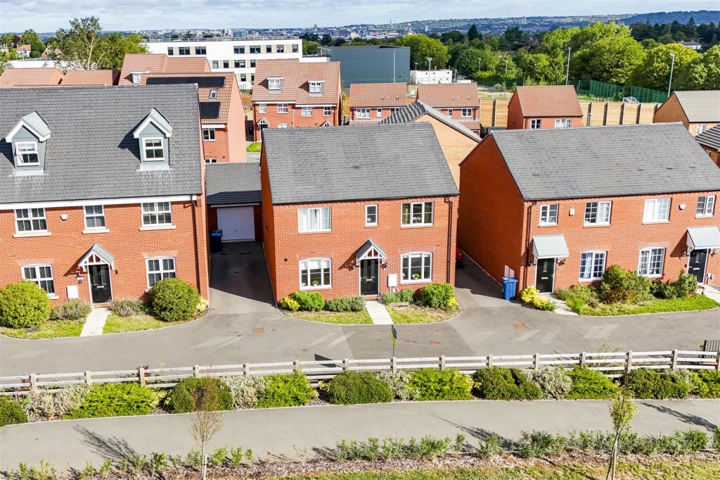 Fowler Road, Edwalton, Nottinghamshire, NG12 4JS