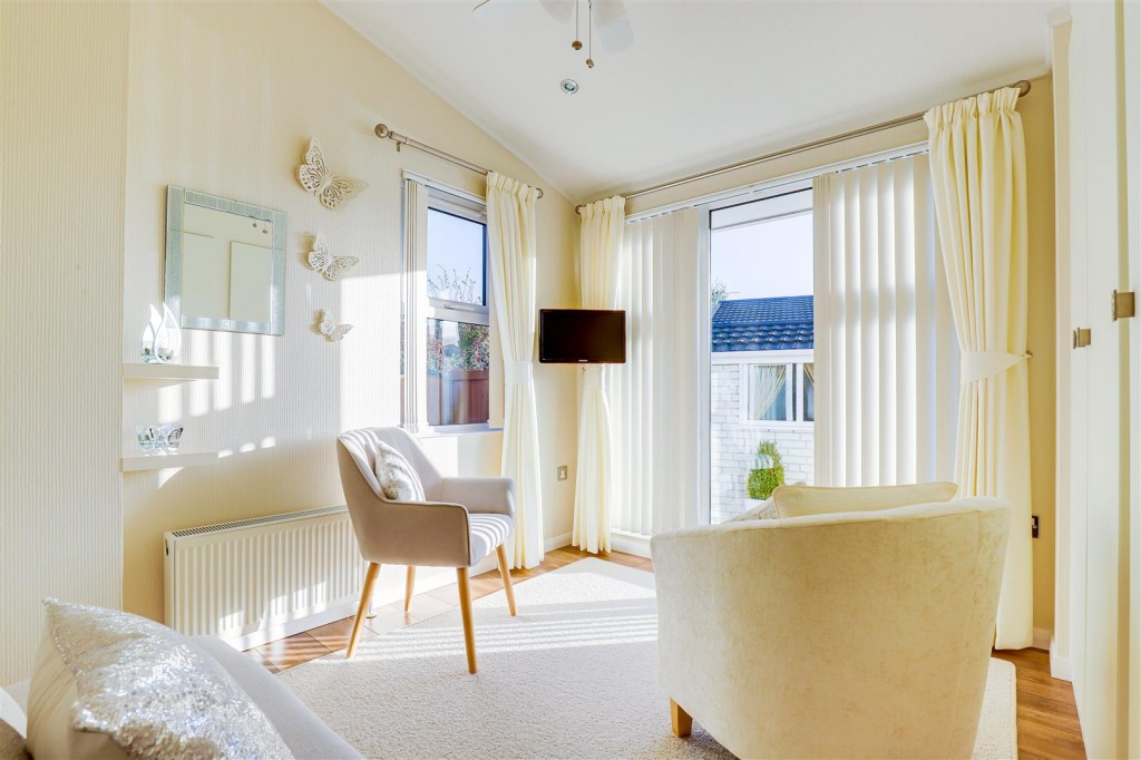 Mayes Drive, Willow Park, Moor Lane, Nottinghamshire, NG14 6SE