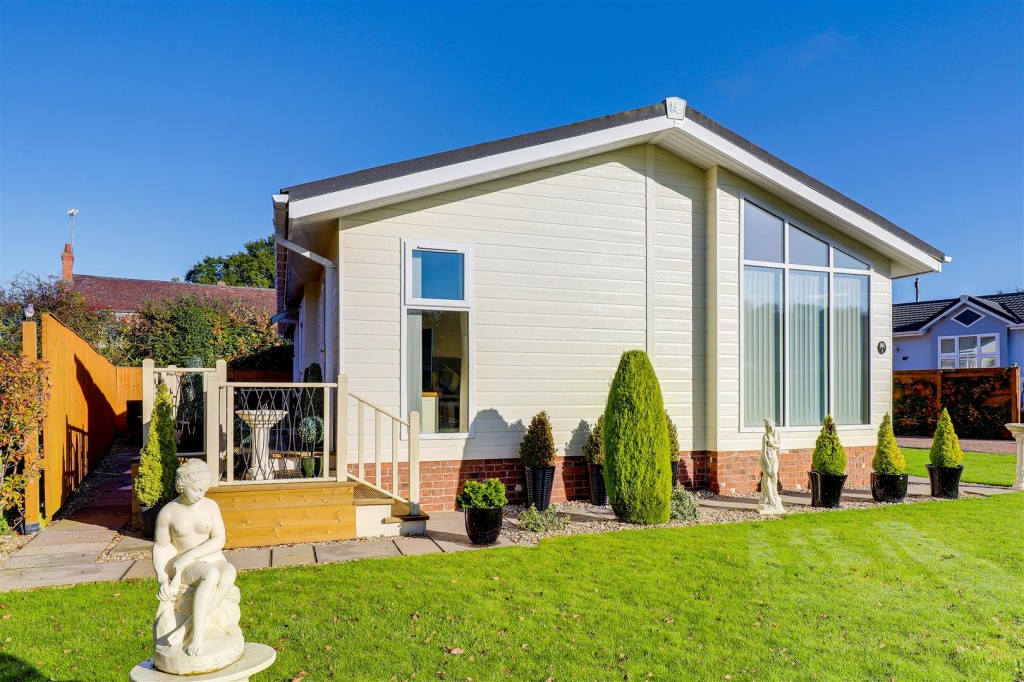 Mayes Drive, Willow Park, Moor Lane, Nottinghamshire, NG14 6SE