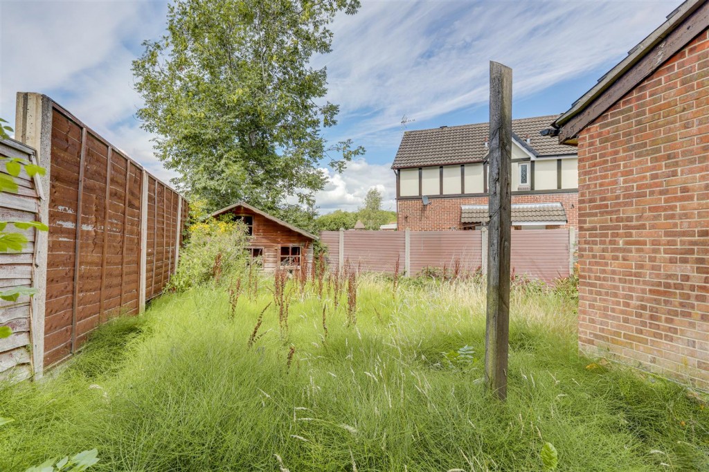 Bolingey Way, Hucknall, Nottinghamshire, NG15 6GZ