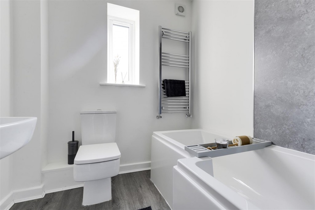 Broadleaf Drive, Bakersfield, Nottinghamshire, NG3 7EA