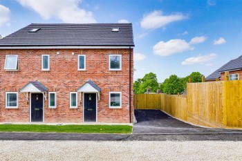 Broadleaf Drive, Bakersfield, Nottinghamshire, NG3 7BR