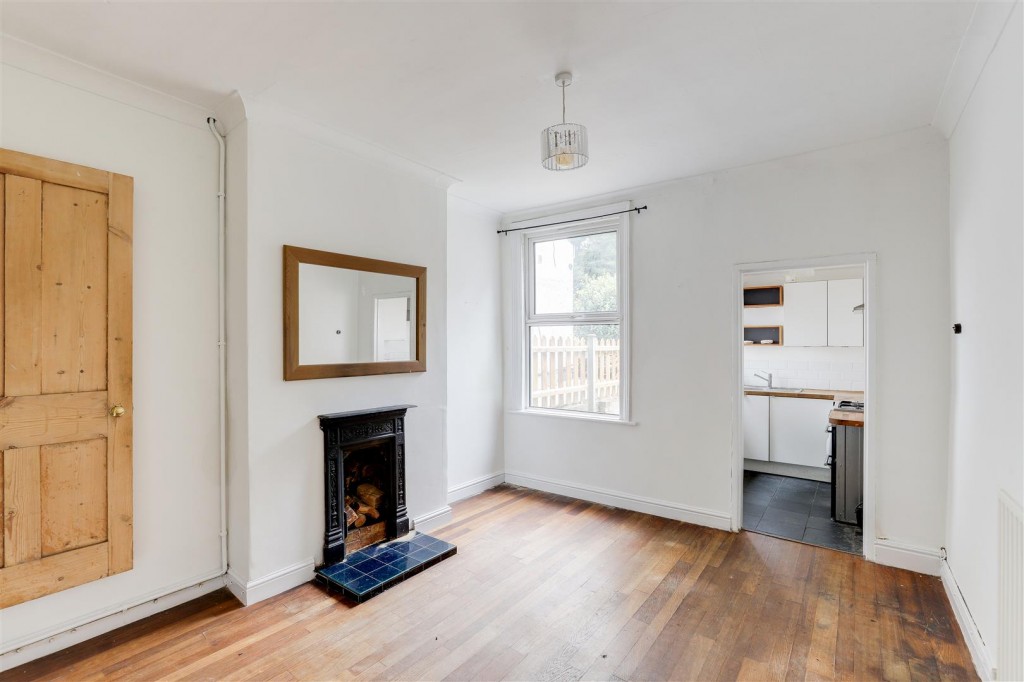 Ena Avenue, Sneinton, Nottinghamshire, NG2 4NB