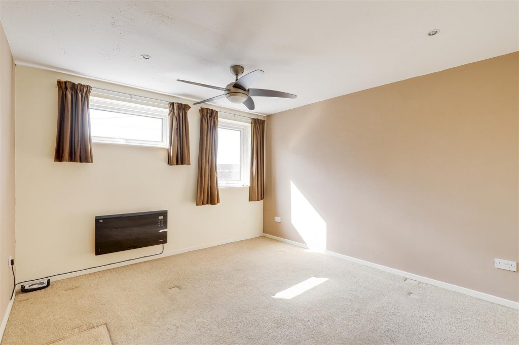 Quantock Road, Long Eaton, Derbyshire, NG10 4GZ