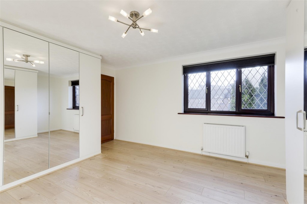 Weston Close, Woodthorpe, Nottinghamshire, NG5 4FS