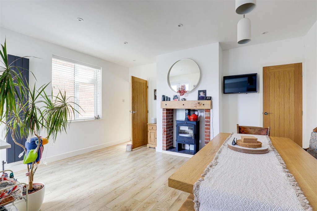 Robinson Road, Mapperley, Nottinghamshire, NG3 6BD