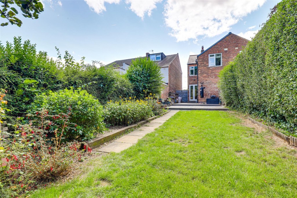 Robinson Road, Mapperley, Nottinghamshire, NG3 6BD
