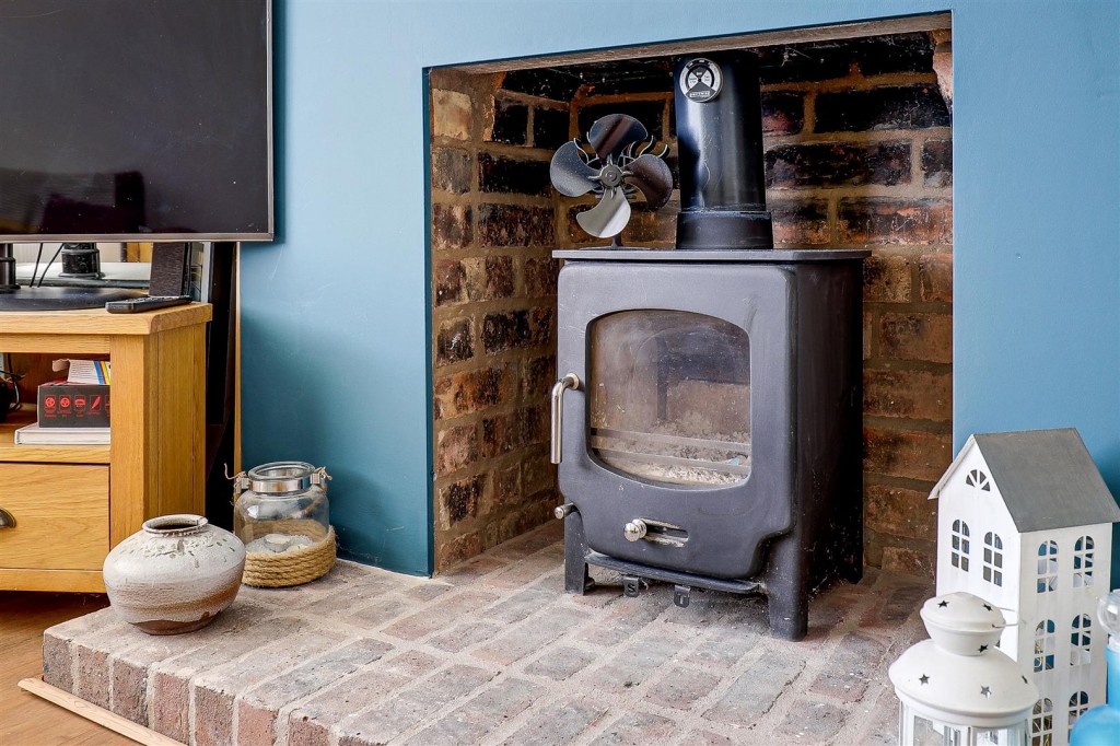 Robinson Road, Mapperley, Nottinghamshire, NG3 6BD
