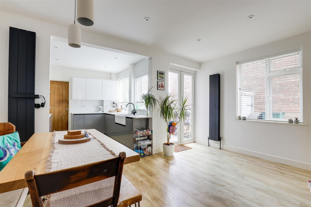 Robinson Road, Mapperley, Nottinghamshire, NG3 6BD