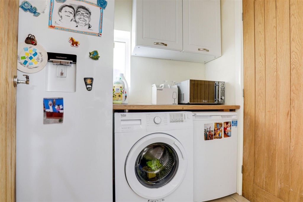 Robinson Road, Mapperley, Nottinghamshire, NG3 6BD