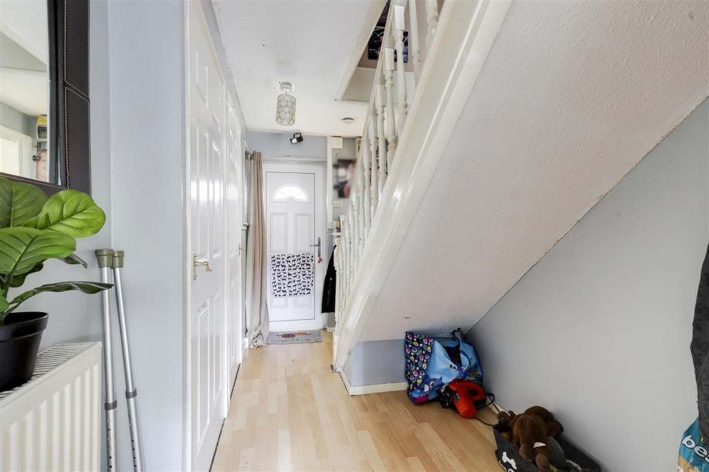 Downing Gardens, Bulwell, Nottinghamshire, NG6 8JX