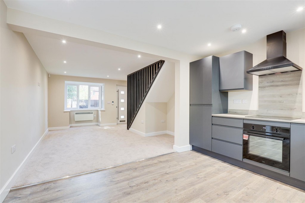 Stratford Close, Colwick, Nottinghamshire, NG4 2DL