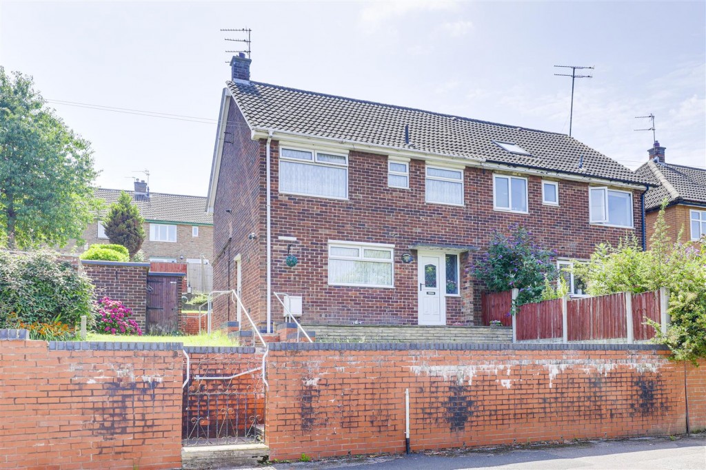Wollaton Avenue, Gedling, Nottinghamshire, NG4 4HY