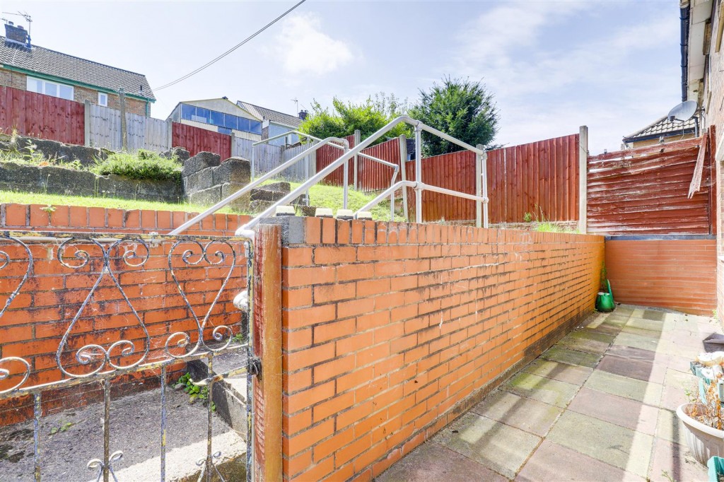 Wollaton Avenue, Gedling, Nottinghamshire, NG4 4HY