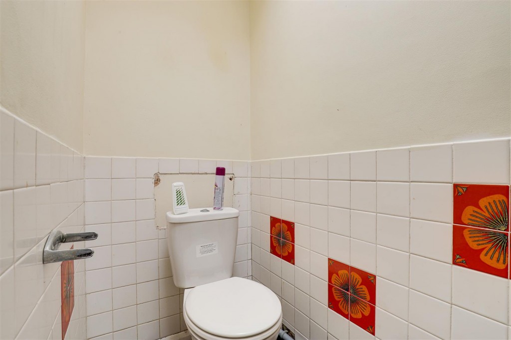 Oxborough Road, Arnold, Nottinghamshire, NG5 6FG