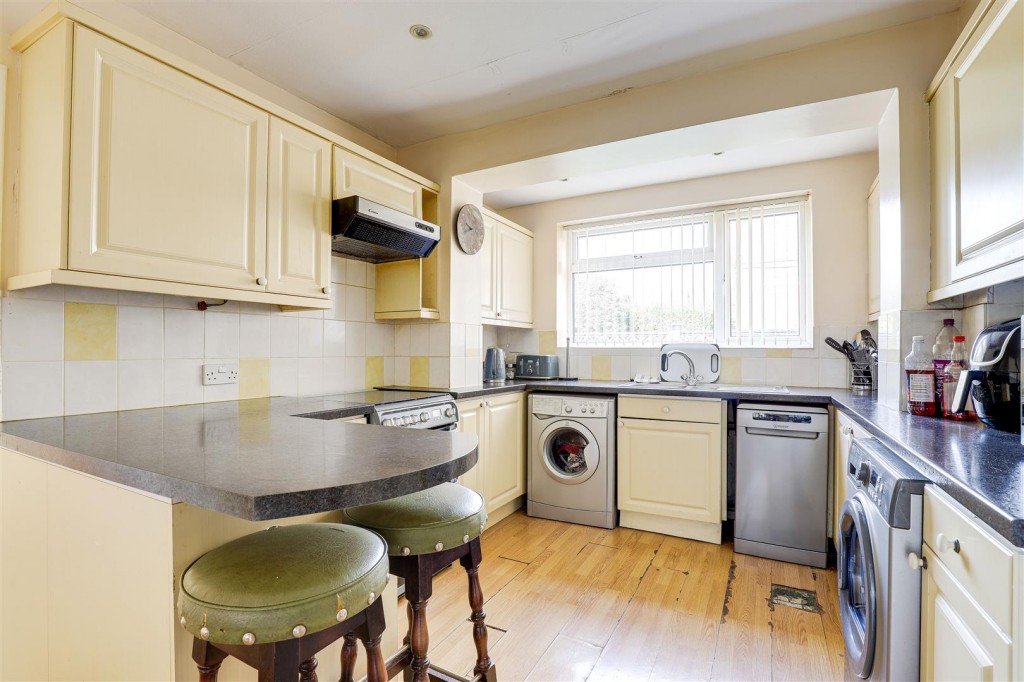 Oxborough Road, Arnold, Nottinghamshire, NG5 6FG