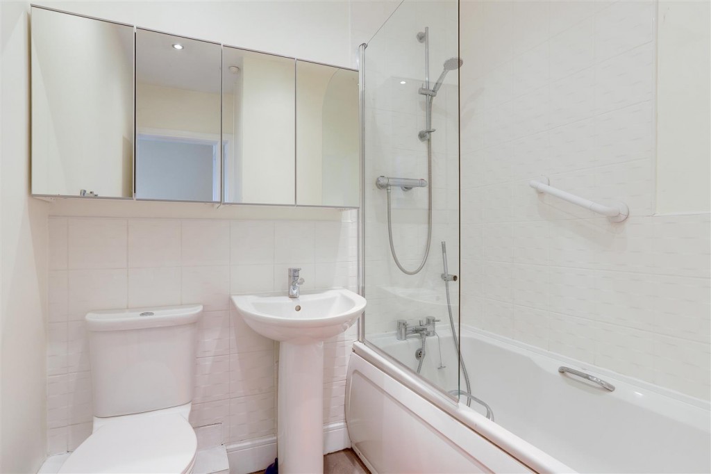 Kelham Drive, Sherwood, Nottinghamshire, NG5 1RA